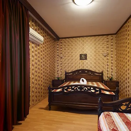 Hotel The Castle