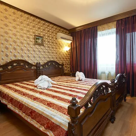 Hotel The Castle 3*