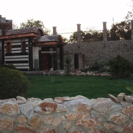 The Castle 3*