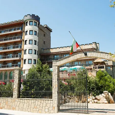 The Castle Hotel Țarevo