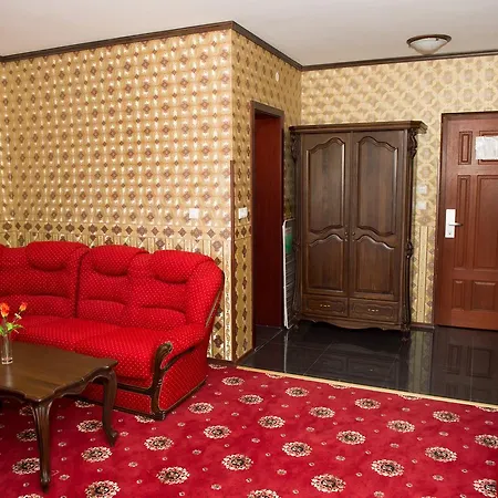 The Castle Hotel