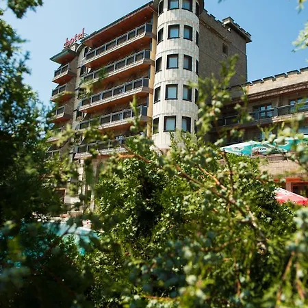 Hotel The Castle
