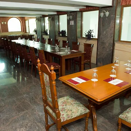 Hotel The Castle Țarevo